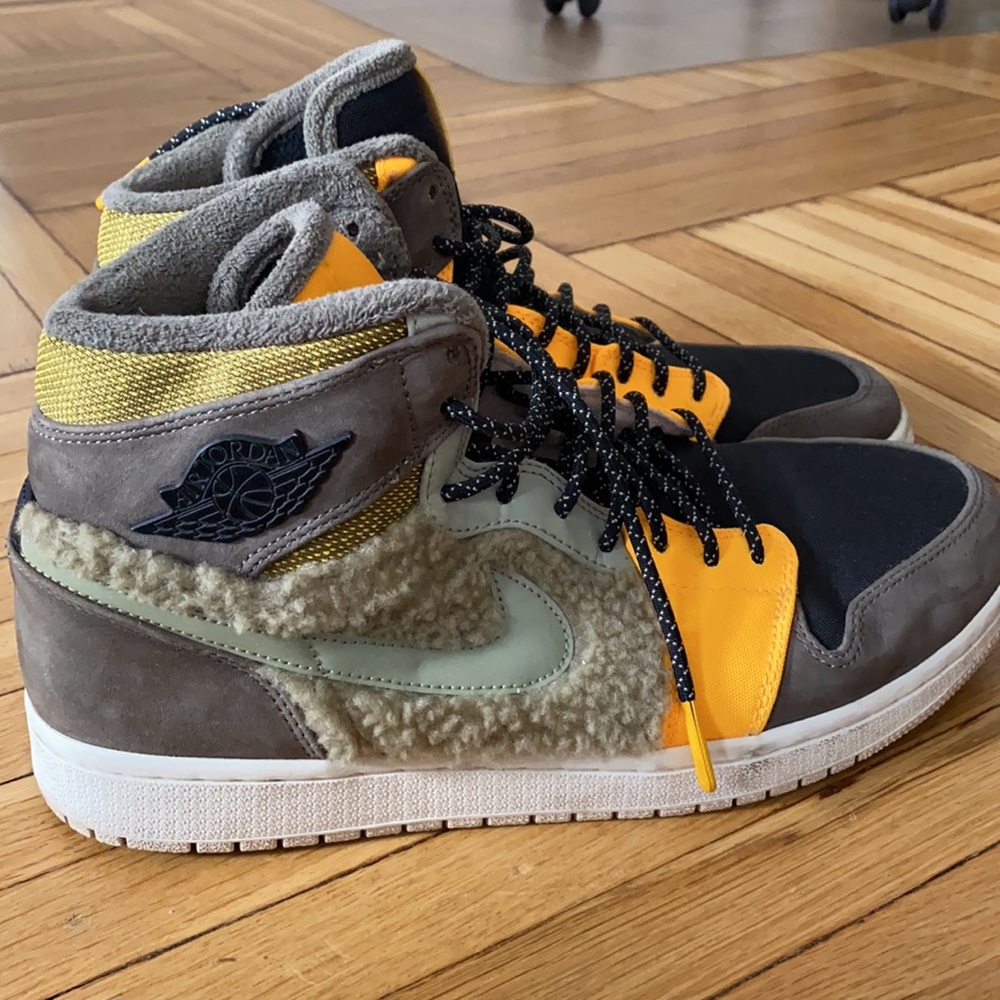 AIR JORDAN 1 RETRO HI PREMIUM WOMENS - Picture 3 of 8